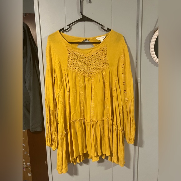 Adiva Tops - Adiva flowy yellow blouse